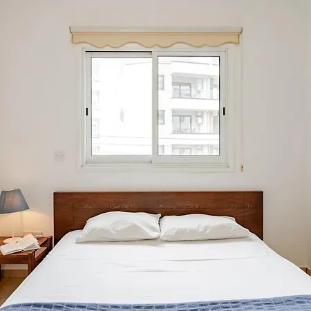 Carisa Downtown With Rooftop Pool * لارنكا