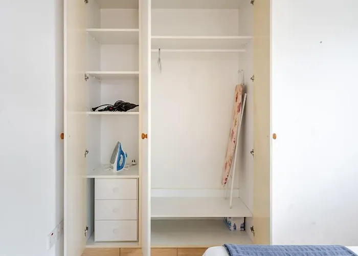 Apartament Carisa Downtown With Rooftop Pool