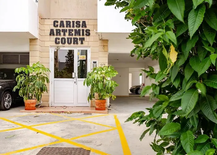 Apartament Carisa Downtown With Rooftop Pool *