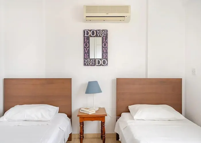 Apartament Carisa Downtown With Rooftop Pool