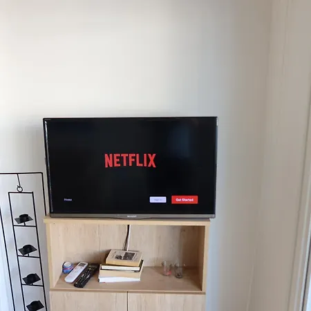 Daire Carisa Downtown With Rooftop Pool Larnaca