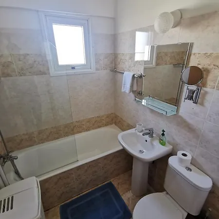 Carisa Downtown With Rooftop Pool *