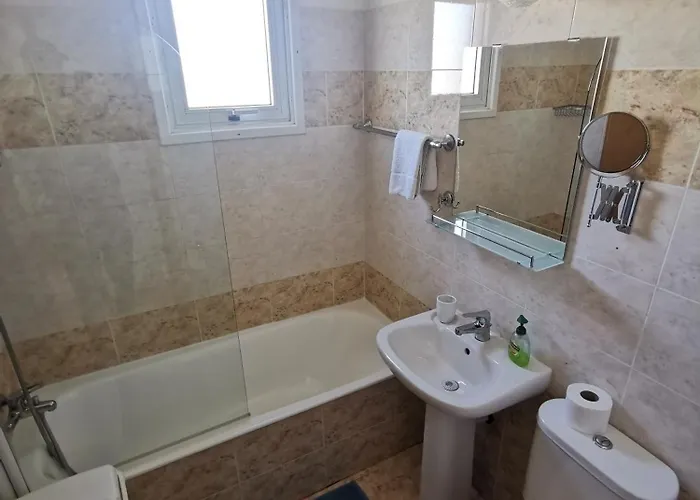 Carisa Downtown With Rooftop Pool *